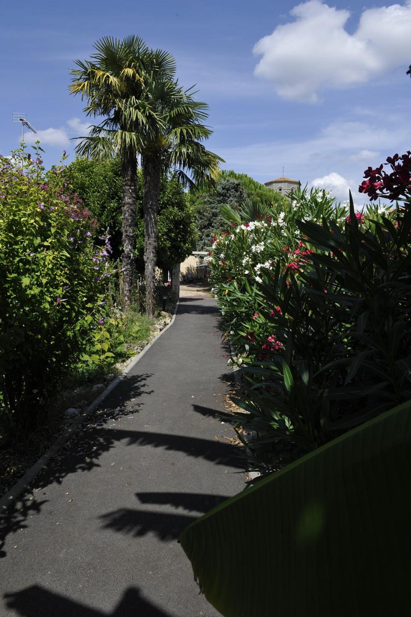 Gites Jardin-Darcy - Piscine Au Sel Bois Exterior foto
